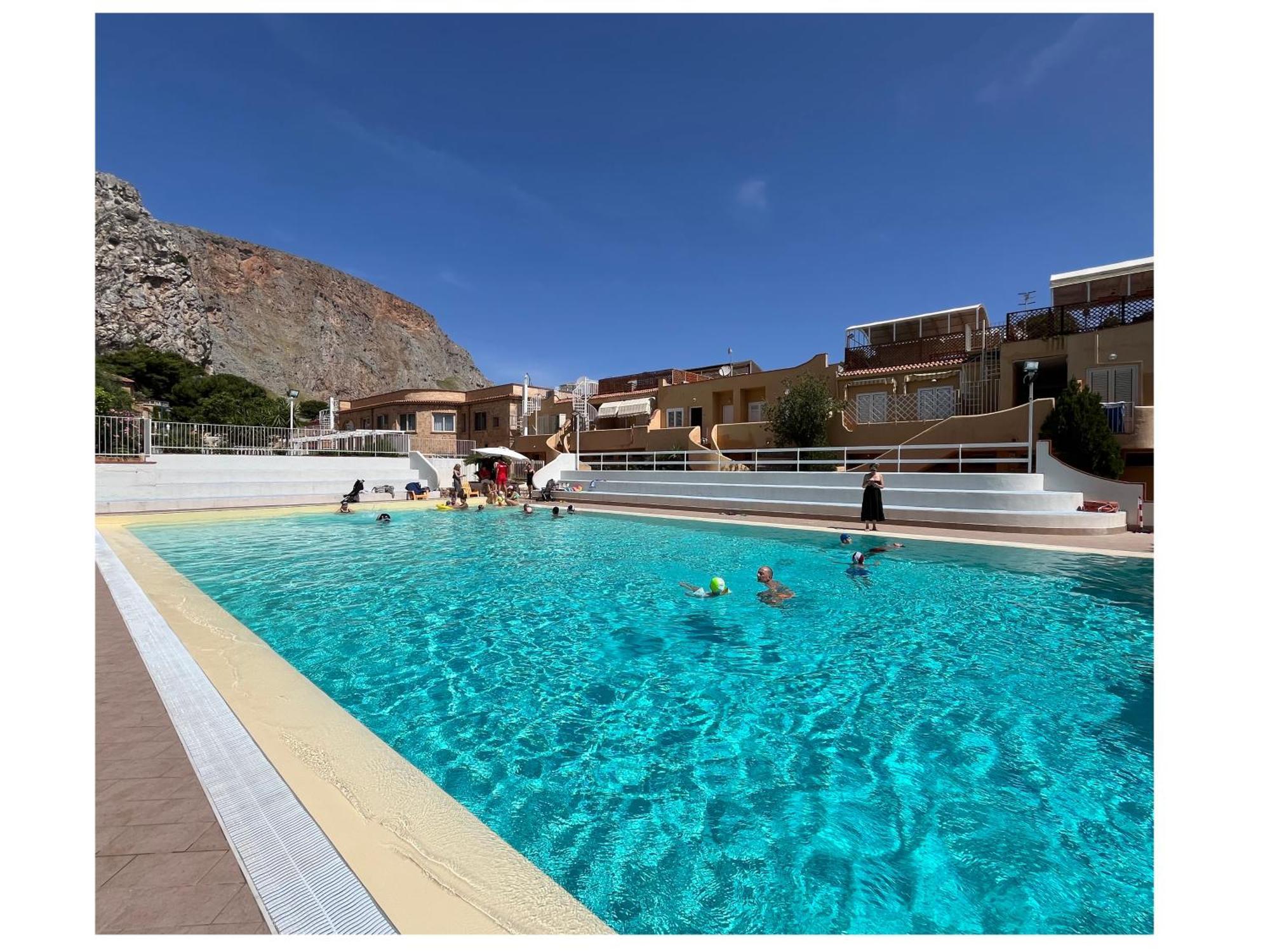 Ashur 163 - Mondello Palermo Buitenkant foto